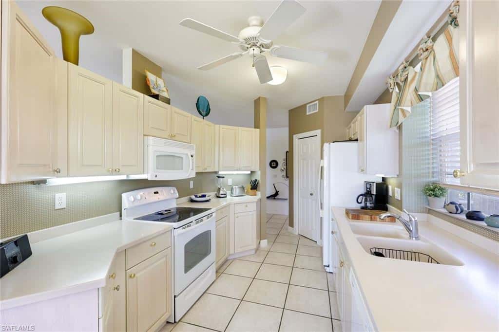 610 Laguna Royale Blvd #1001, Naples, photo 12