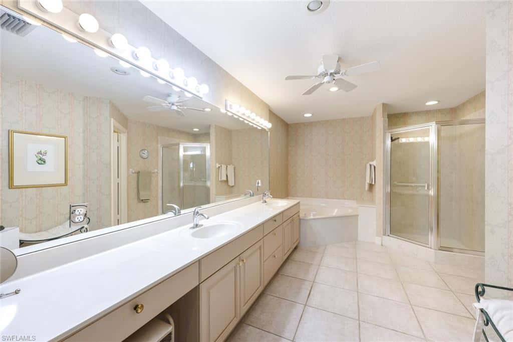 610 Laguna Royale Blvd #1001, Naples, photo 19