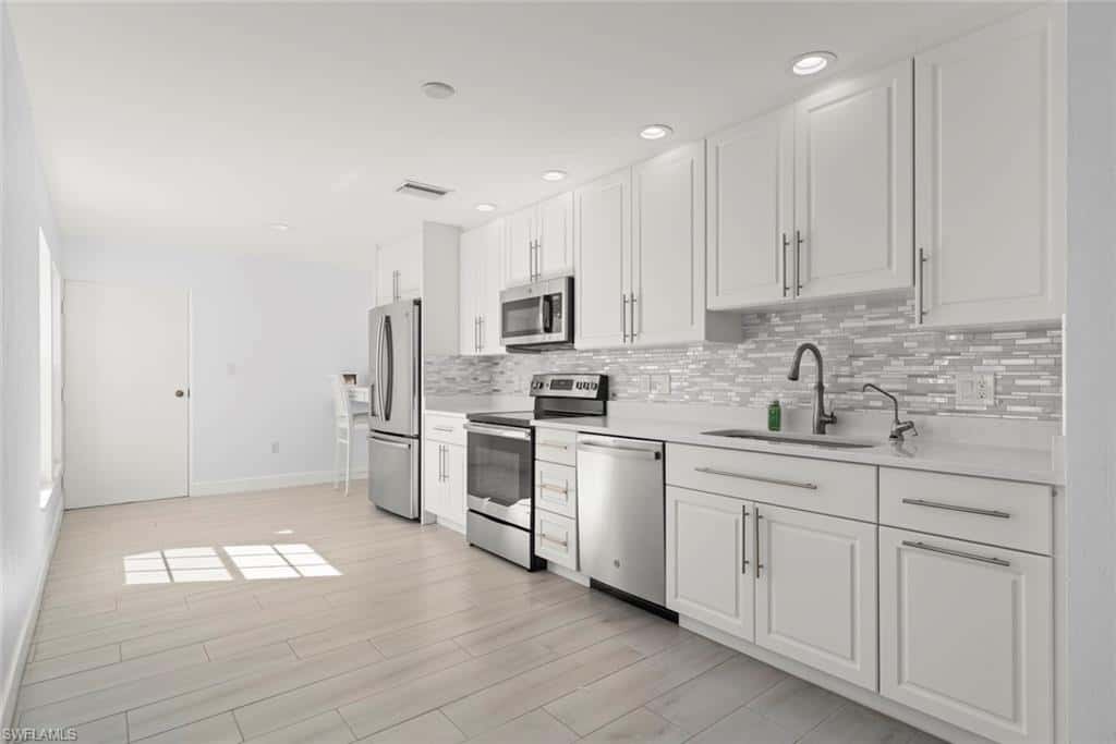 15667 Carriedale Ln, Fort Myers, photo 14