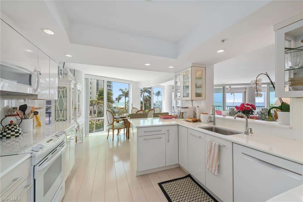 4651 Gulf Shore Blvd #101, Naples, photo 6