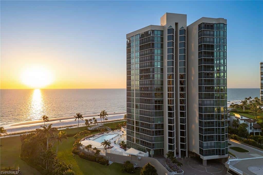 4651 Gulf Shore Blvd #101, Naples, photo 38