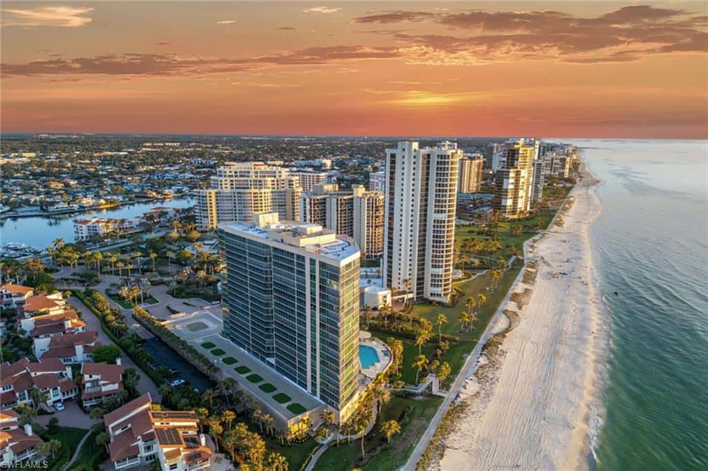 4651 Gulf Shore Blvd #101, Naples, photo 37