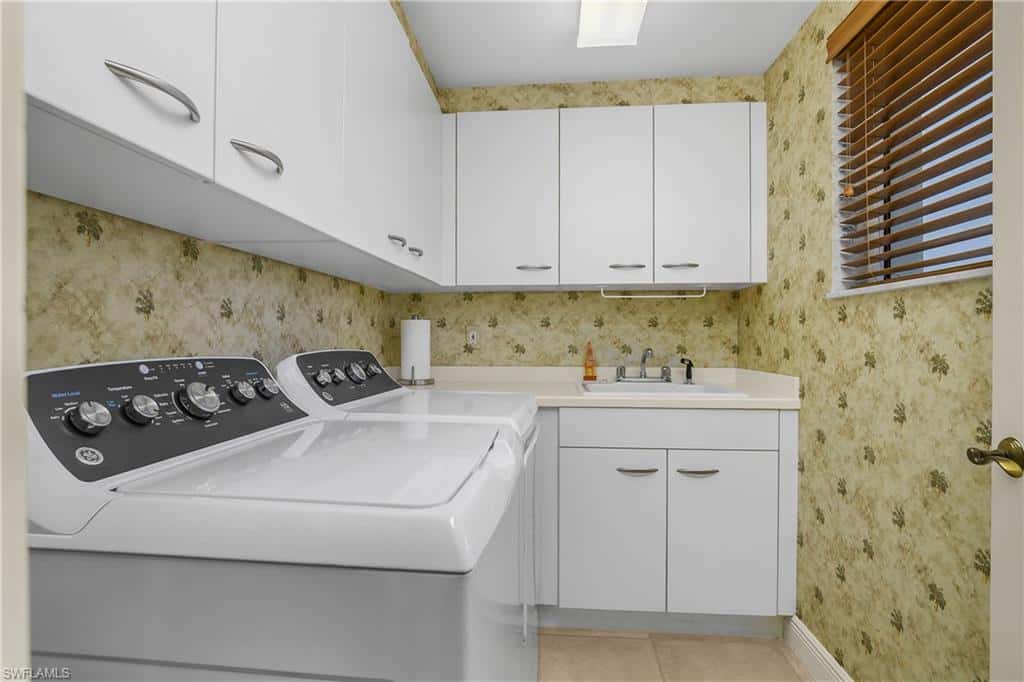 7225 Pelican Bay Blvd #402, Naples, photo 27