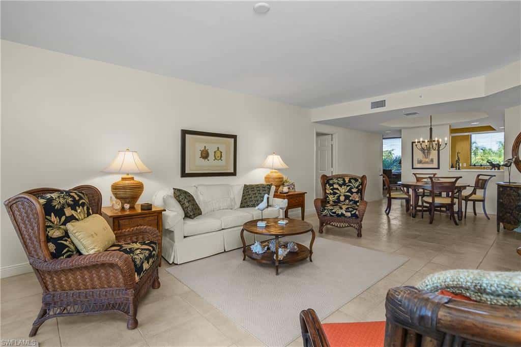 7225 Pelican Bay Blvd #402, Naples, photo 5