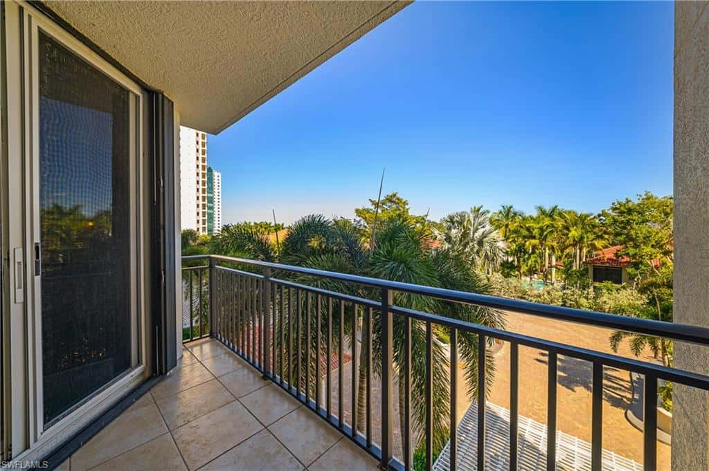 7225 Pelican Bay Blvd #402, Naples, photo 18