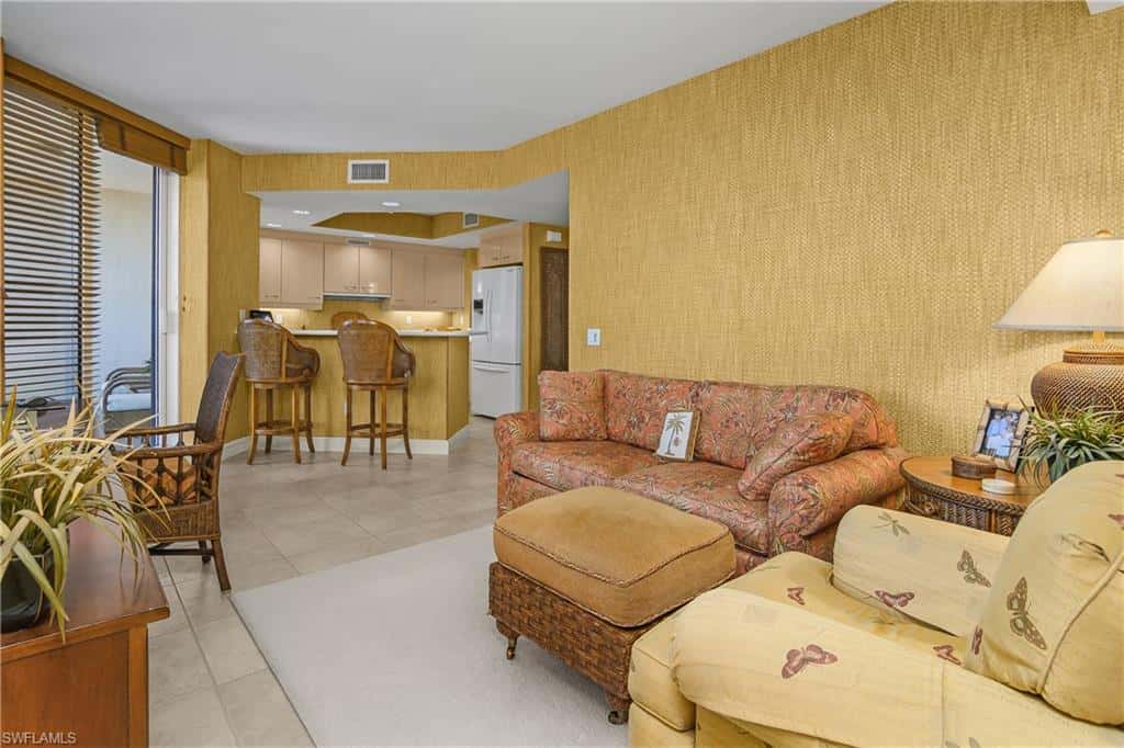 7225 Pelican Bay Blvd #402, Naples, photo 15