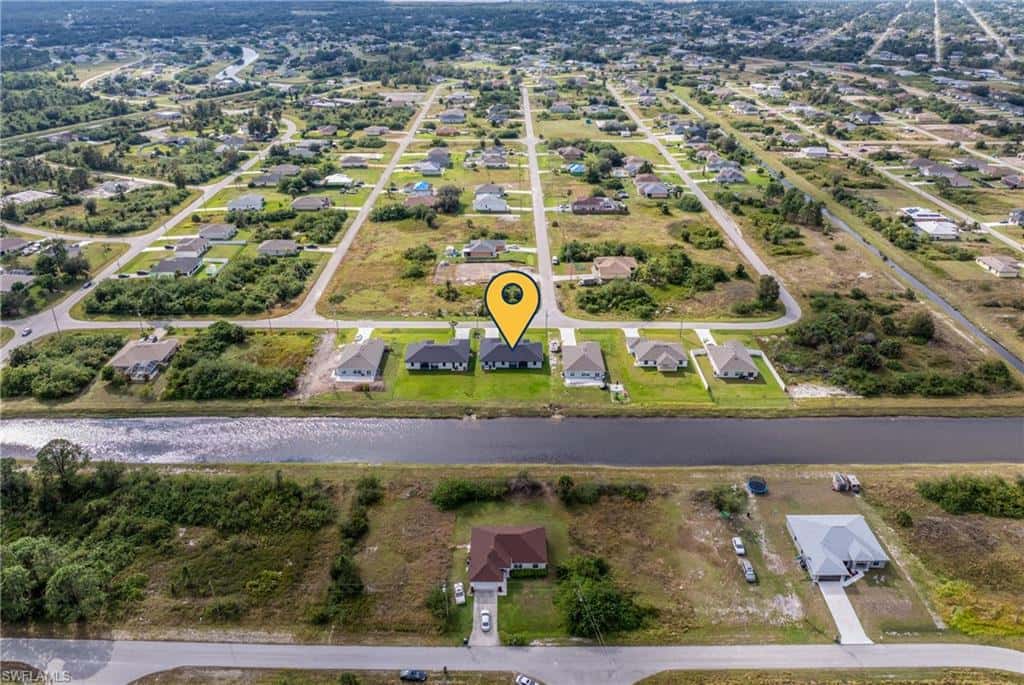 385 Paulcrest Ave, Lehigh Acres, photo 31
