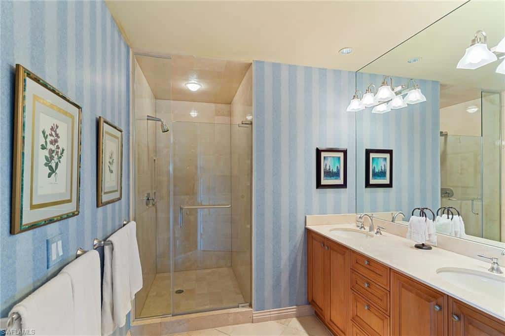 4501 Gulf Shore Blvd #405, Naples, photo 17
