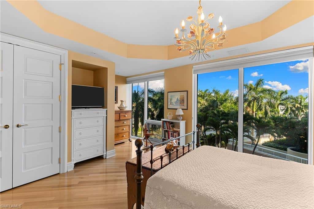 4501 Gulf Shore Blvd #405, Naples, photo 16