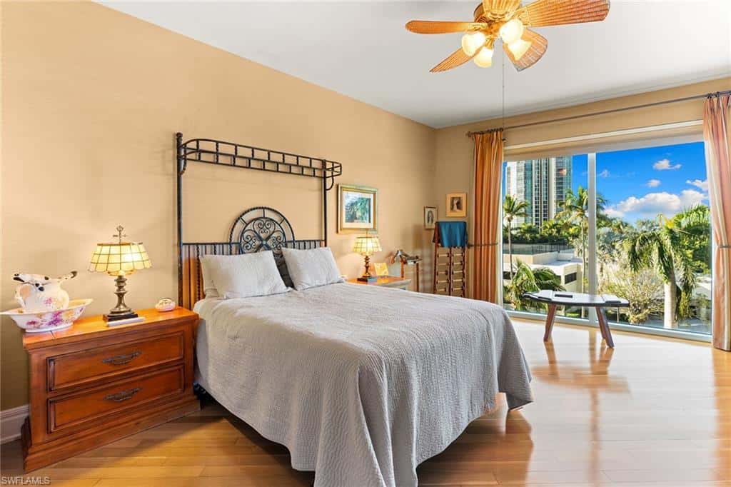4501 Gulf Shore Blvd #405, Naples, photo 11