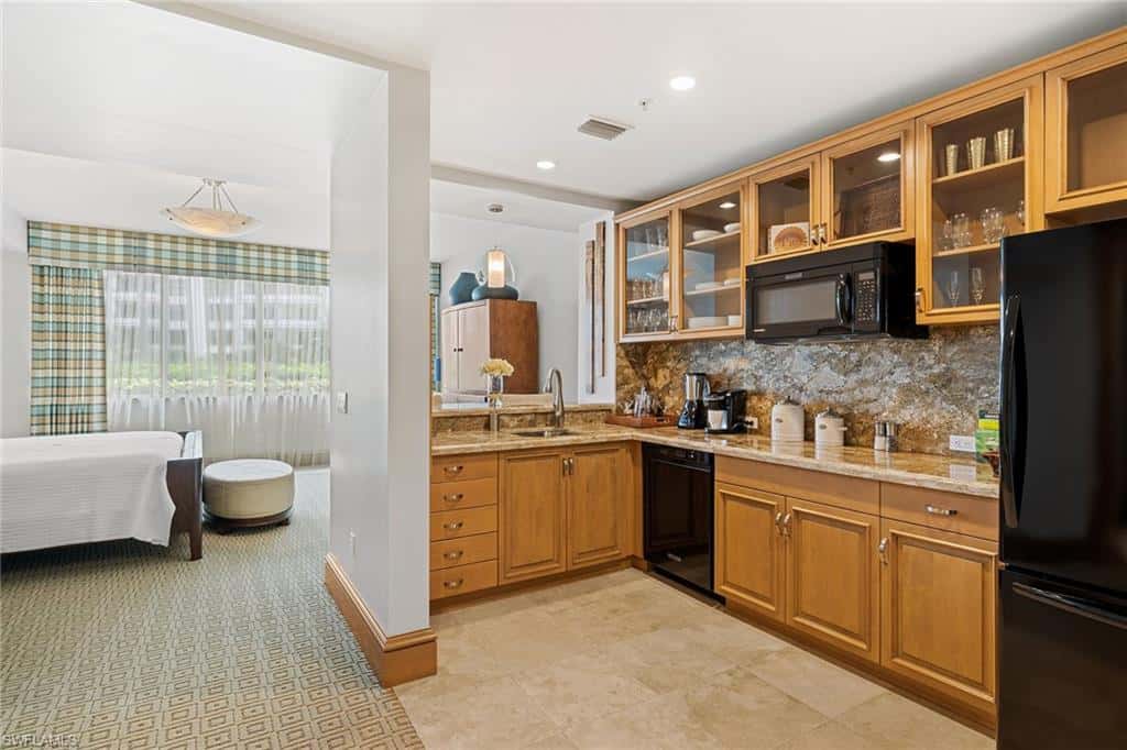 4501 Gulf Shore Blvd #405, Naples, photo 29