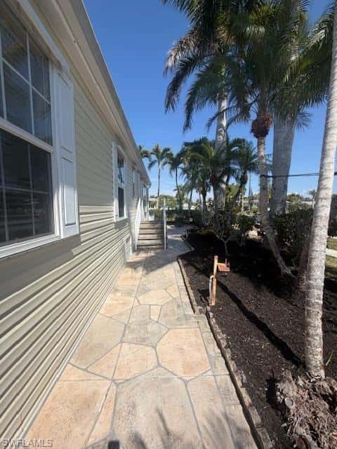 1671 Diamond Lake Cir, Naples, photo 6
