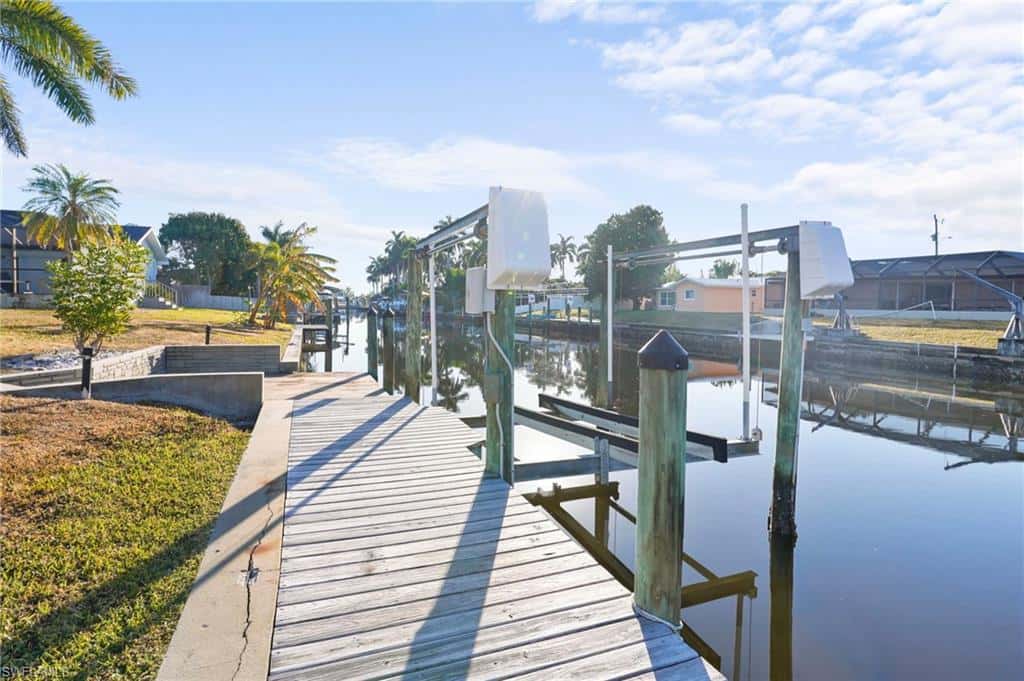 818 Monticello Ct, Cape Coral, photo 46