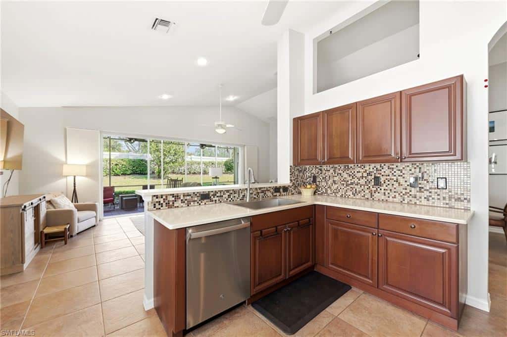 20047 Castlemaine Ave, Estero, photo 5