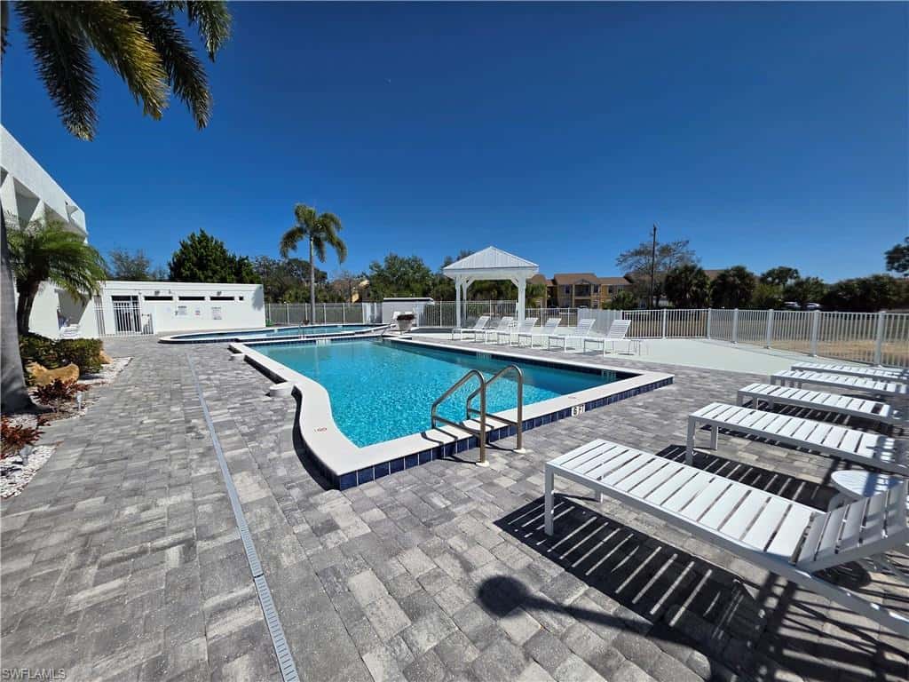 142 Santa Clara Dr #5, Naples, photo 25