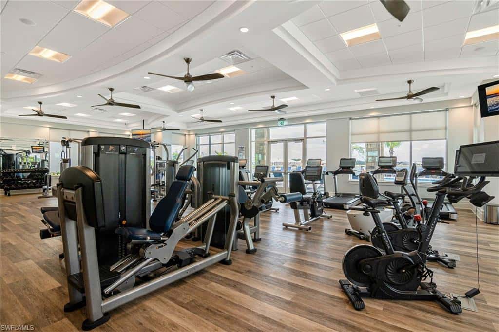 18500 Wildblue Blvd, Fort Myers, photo 30