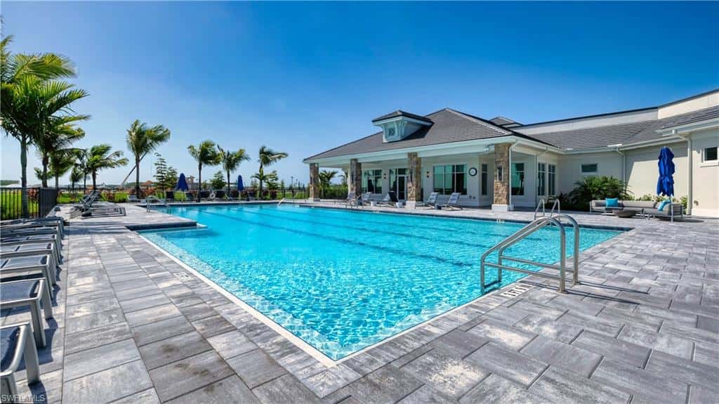18500 Wildblue Blvd, Fort Myers, photo 35