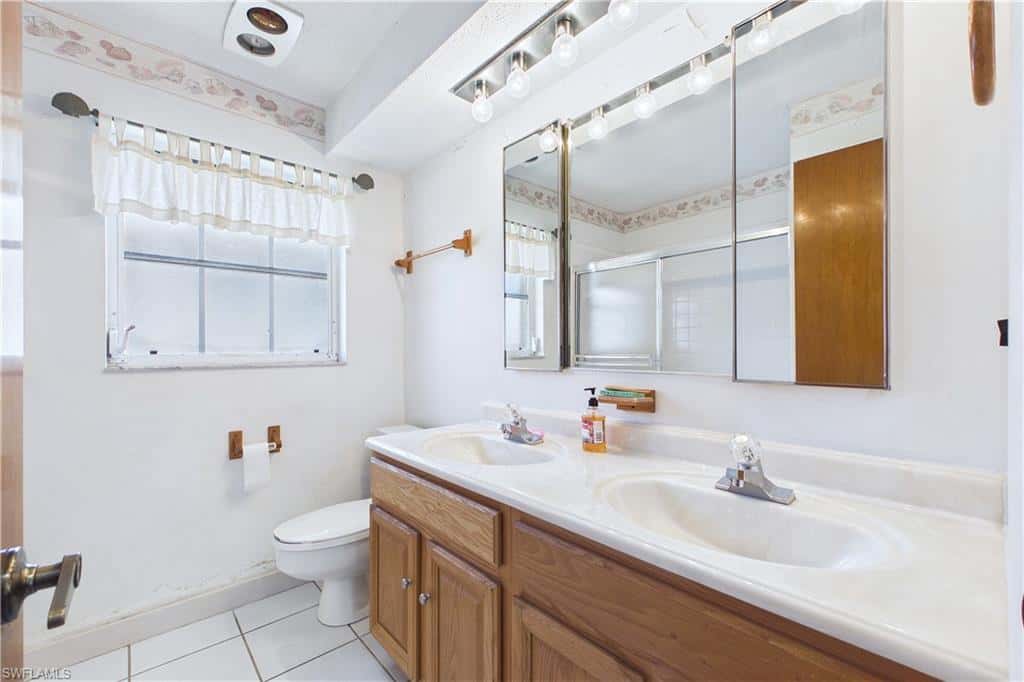2306 15th Ter, Cape Coral, photo 32