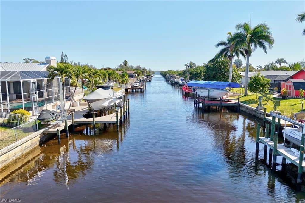 2306 15th Ter, Cape Coral, photo 5