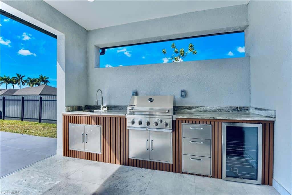 18 Nelson Rd, Cape Coral, photo 5