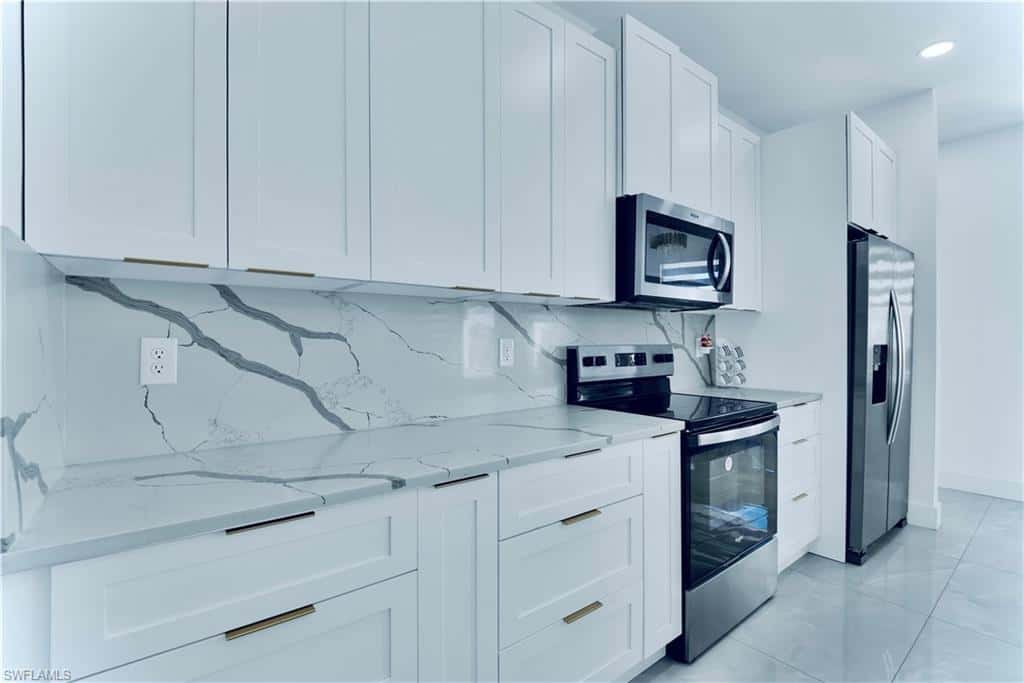 18 Nelson Rd, Cape Coral, photo 9