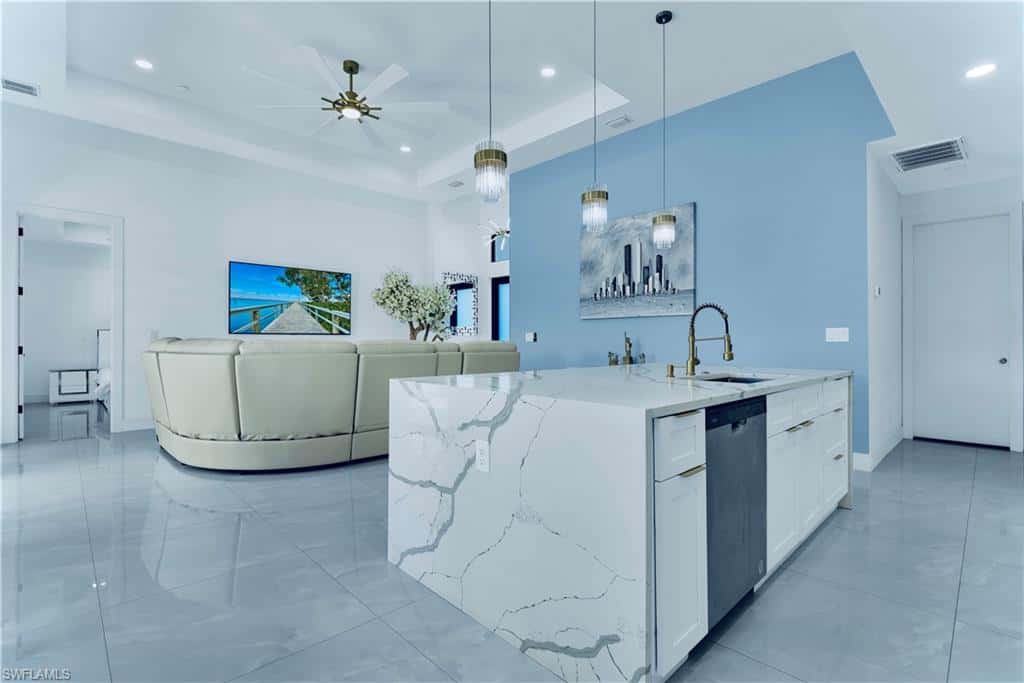 18 Nelson Rd, Cape Coral, photo 8
