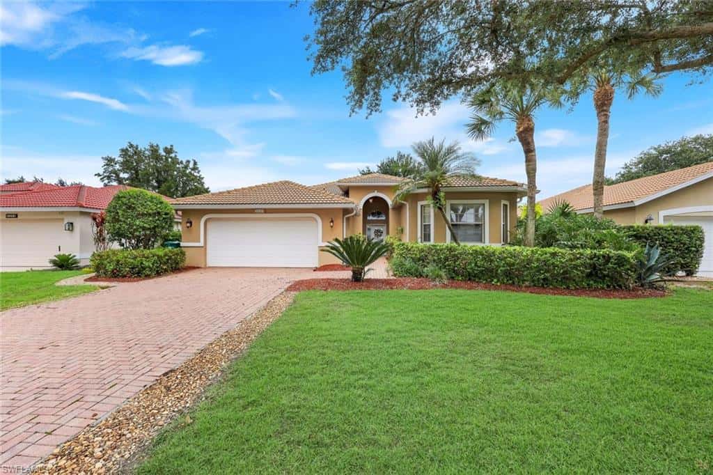 2237 Heritage Greens Dr, Naples, photo 8