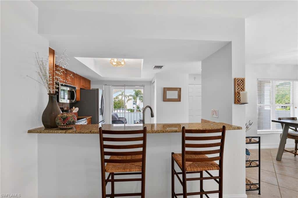 523 Club Side Dr #2-523, Naples, photo 7