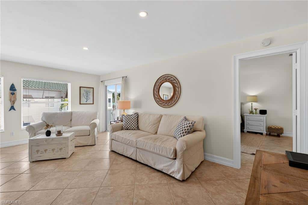 523 Club Side Dr #2-523, Naples, photo 5