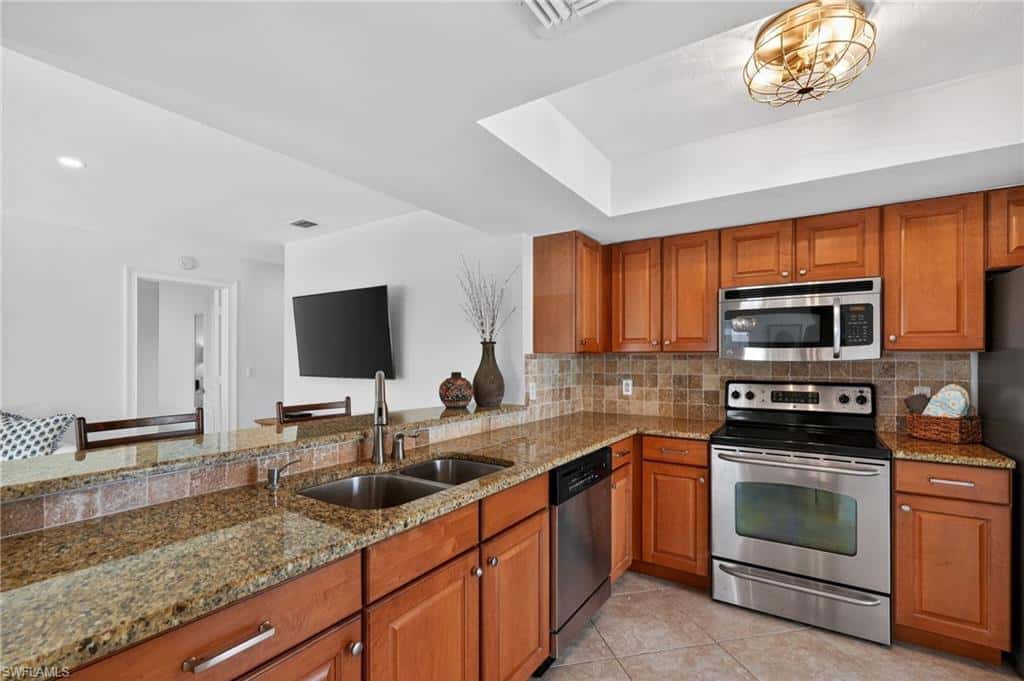 523 Club Side Dr #2-523, Naples, photo 9
