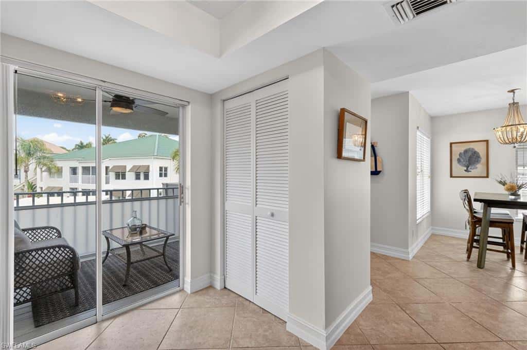 523 Club Side Dr #2-523, Naples, photo 10