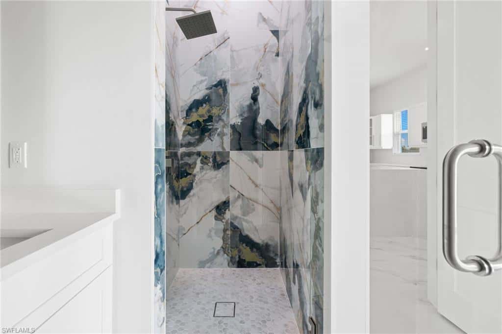 137 Hibiscus Dr, Fort Myers Beach, photo 46