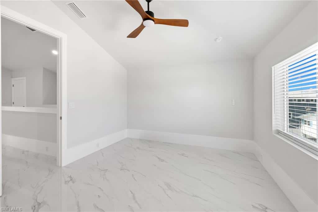 137 Hibiscus Dr, Fort Myers Beach, photo 43