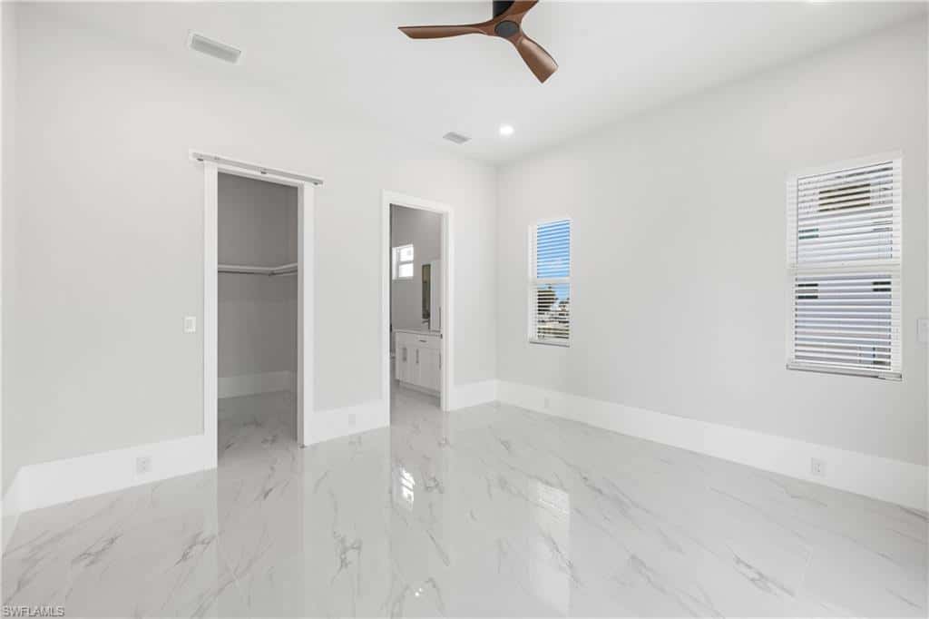 137 Hibiscus Dr, Fort Myers Beach, photo 12