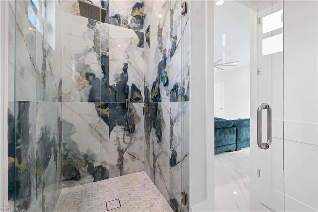 137 Hibiscus Dr, Fort Myers Beach, photo 7