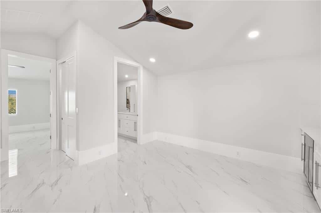 137 Hibiscus Dr, Fort Myers Beach, photo 35