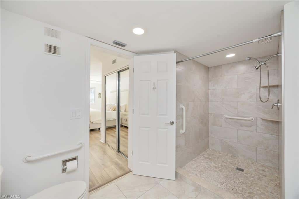 320 Horse Creek Dr #308, Naples, photo 16