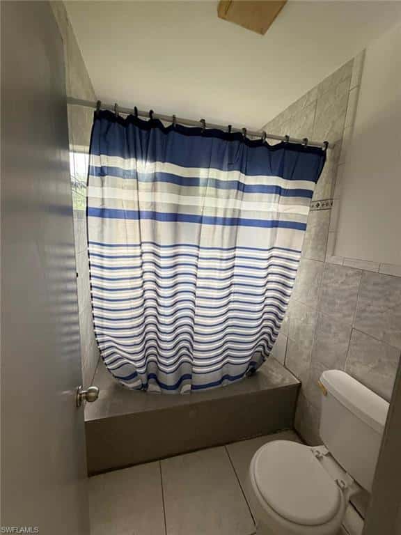 2065 139th St, North Miami Beach, photo 17