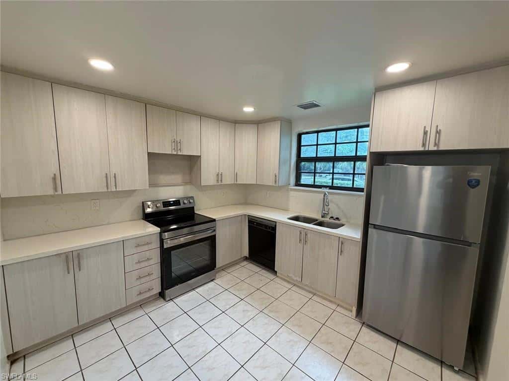 2065 139th St, North Miami Beach, photo 10