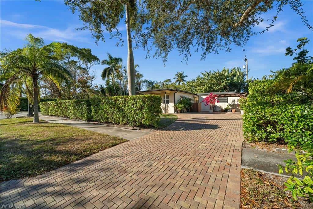 715 10th St, Naples, photo 15