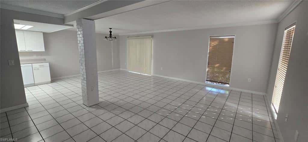 925 Palm View Dr #121, Naples, photo 4