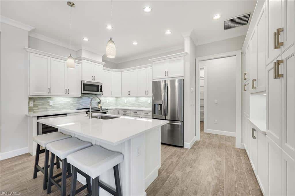 5665 Highbourne Dr, Naples, photo 8