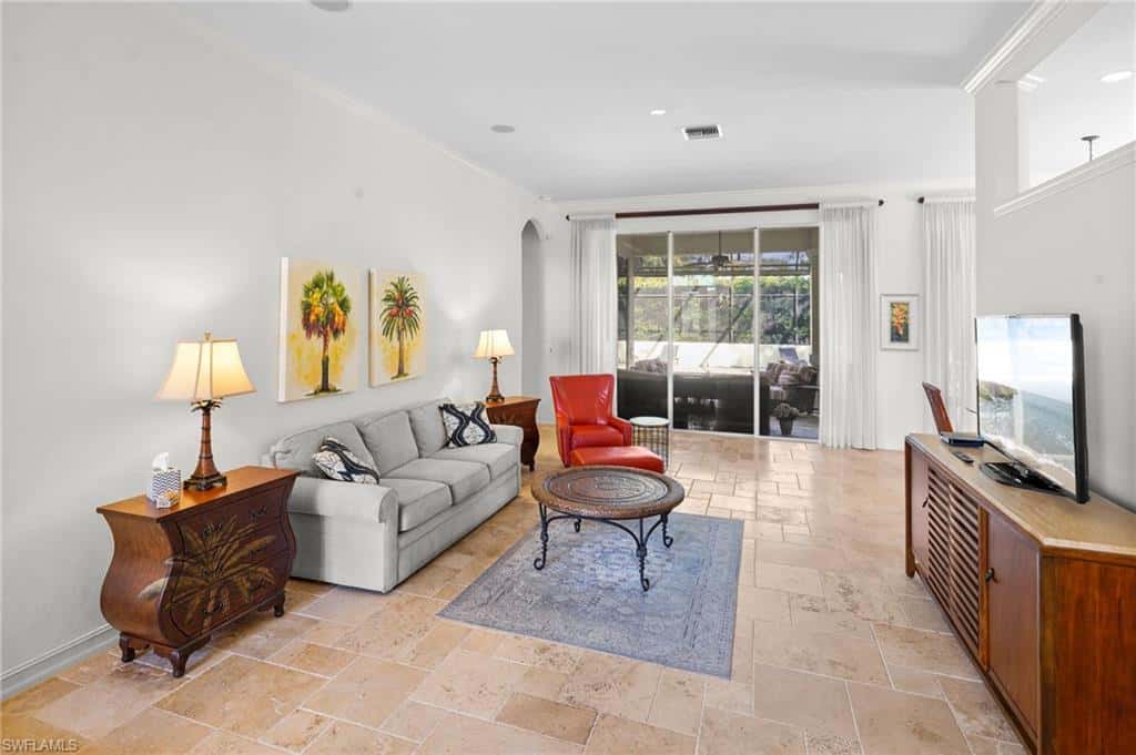 3660 Olde Cottage Ln, Bonita Springs, photo 5