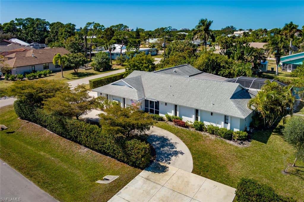 661 Valley Dr, Bonita Springs, photo 40