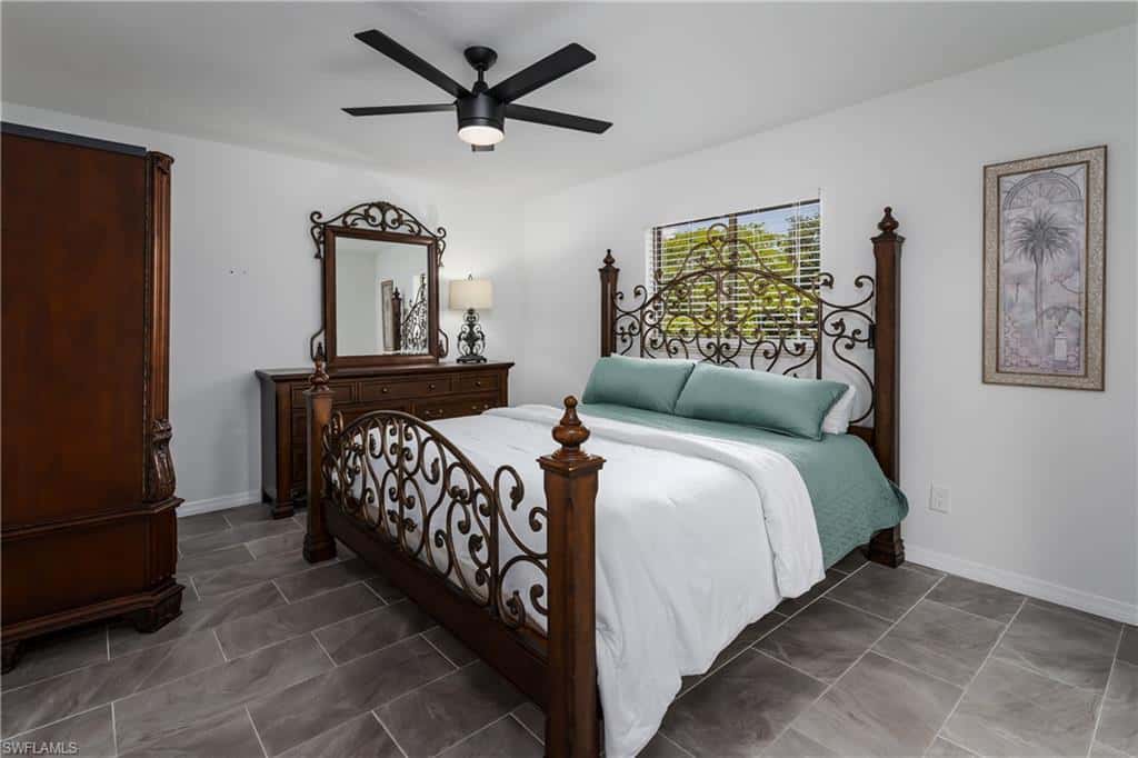 661 Valley Dr, Bonita Springs, photo 25