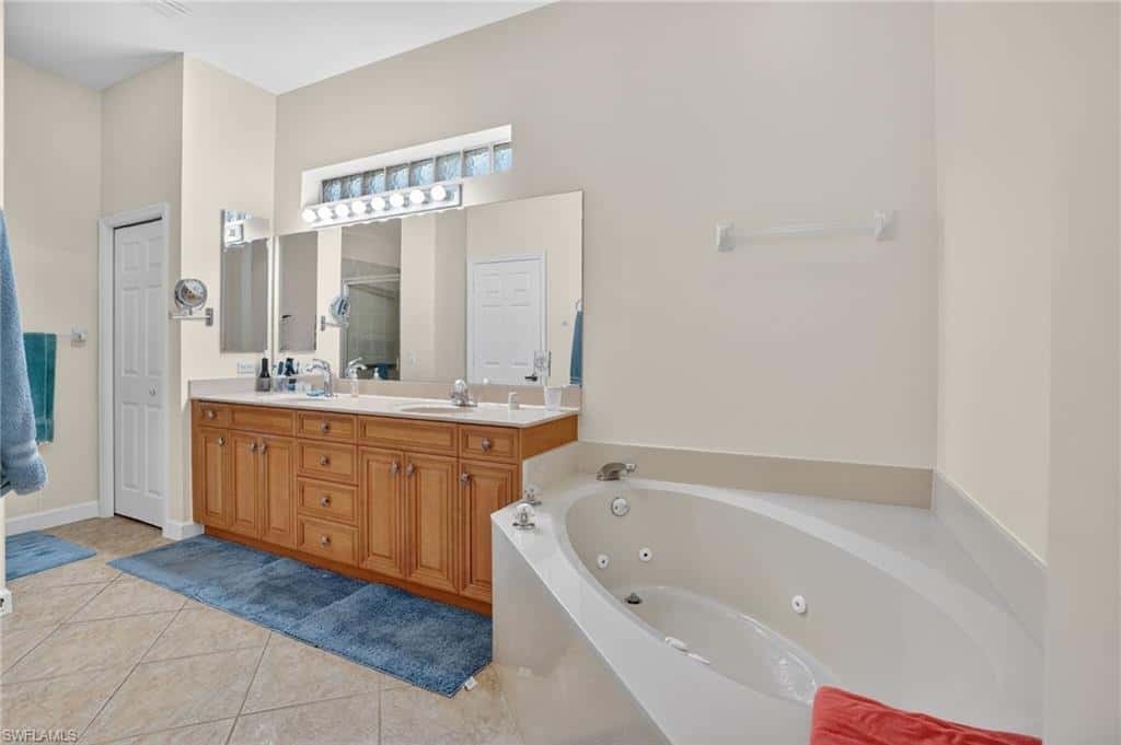 3350 Sandpiper Way, Naples, photo 16