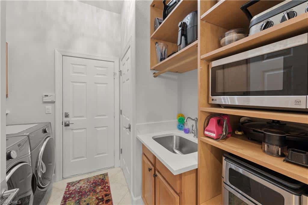 22043 Sycamore Grove, Estero, photo 48