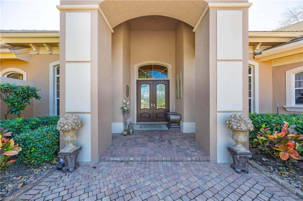 1687 Persimmon Dr, Naples, photo 4