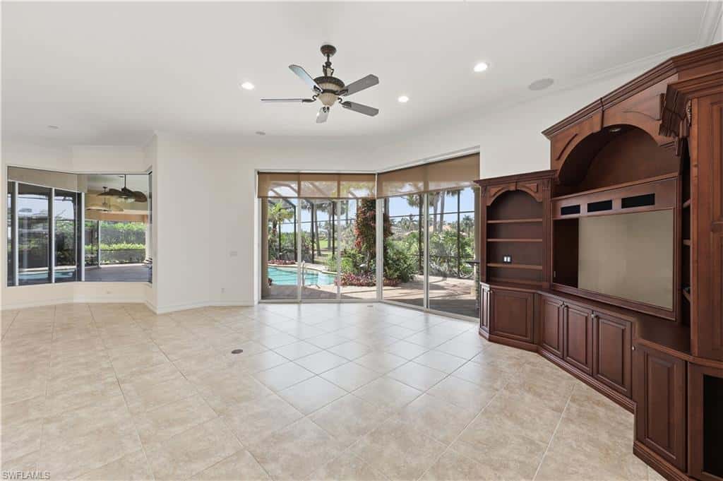 1687 Persimmon Dr, Naples, photo 25