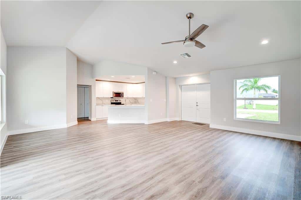 4610 9th Pl, Cape Coral, photo 6